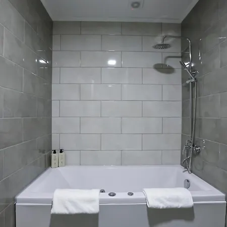 Riverside 酒店 斯科普里